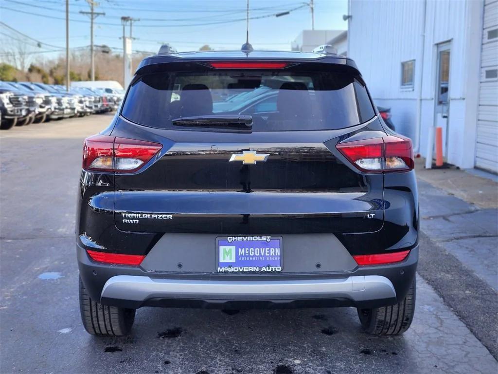 new 2026 Chevrolet TrailBlazer car, priced at $33,035