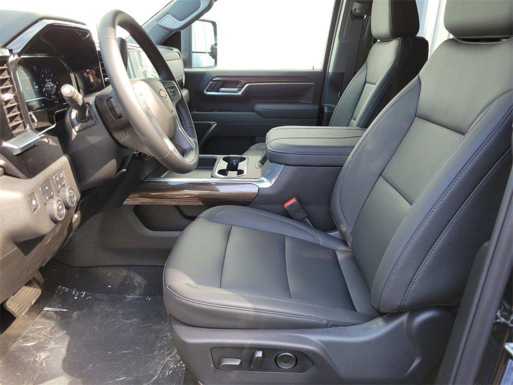 new 2025 Chevrolet Silverado 3500 car, priced at $71,740