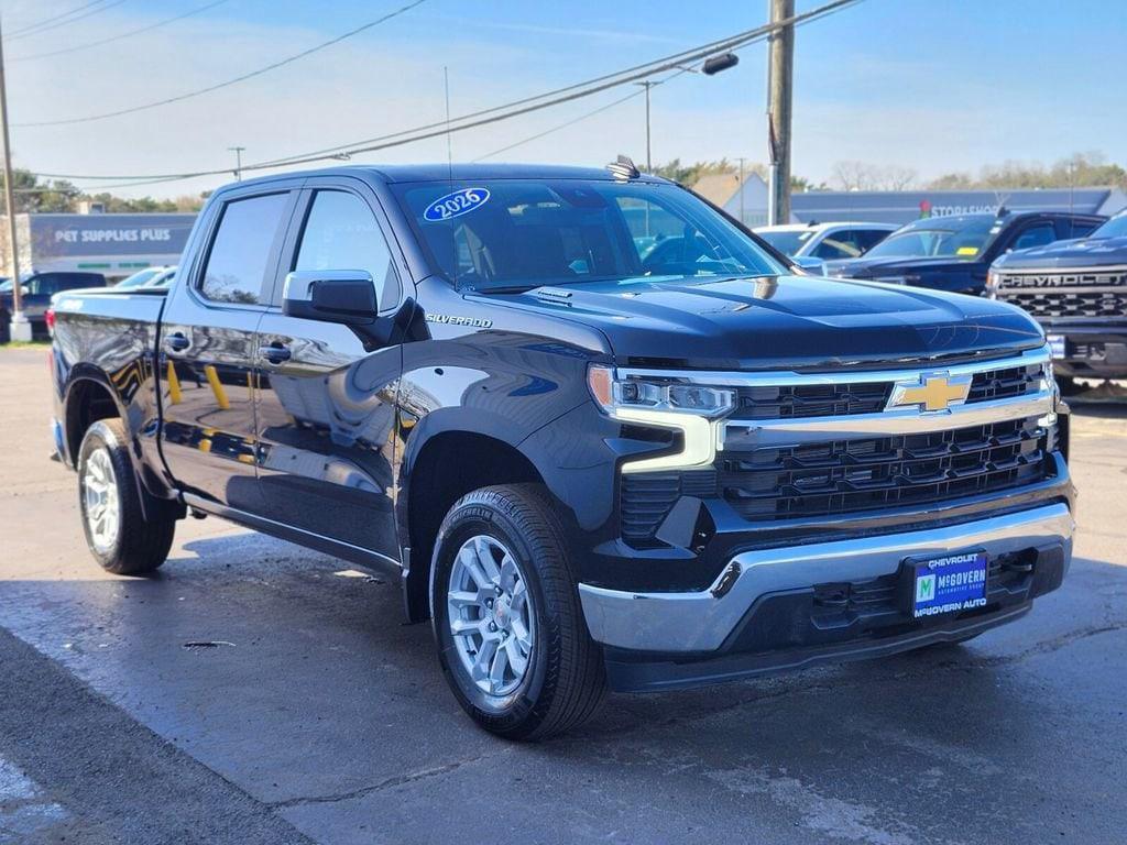 new 2026 Chevrolet Silverado 1500 car, priced at $42,789
