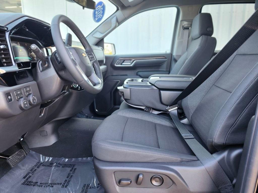 new 2026 Chevrolet Silverado 1500 car, priced at $42,789