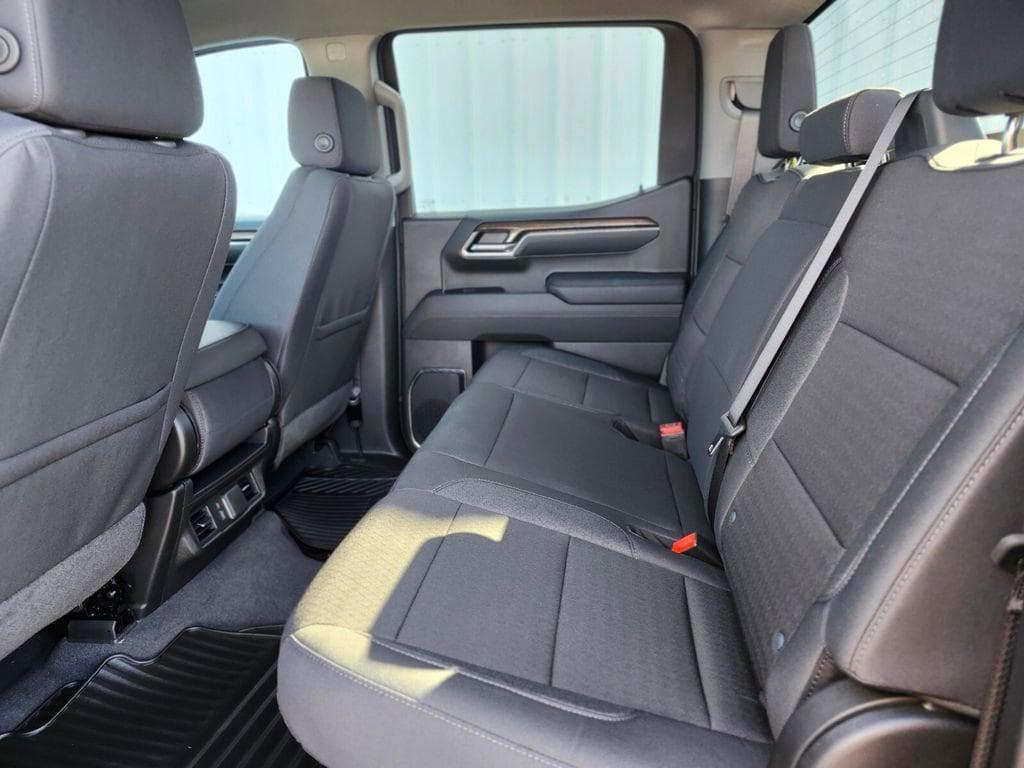 new 2026 Chevrolet Silverado 1500 car, priced at $42,789