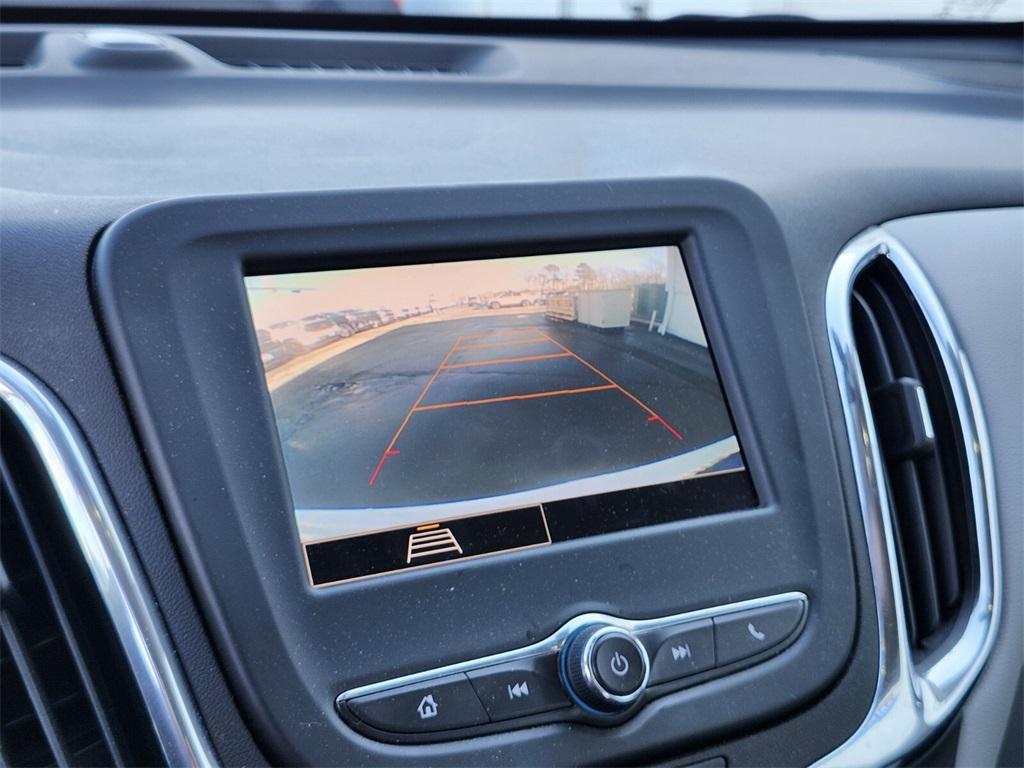 used 2022 Chevrolet Equinox car, priced at $19,988