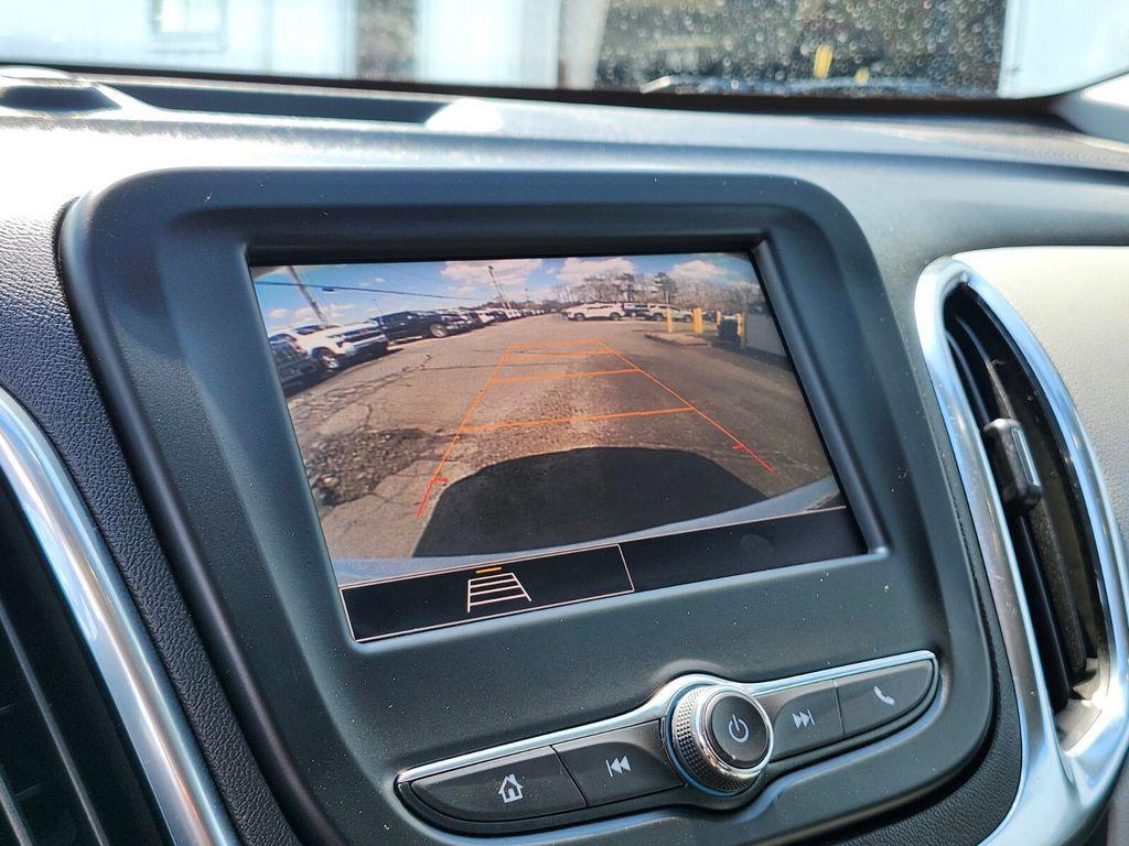 used 2023 Chevrolet Equinox car, priced at $23,583