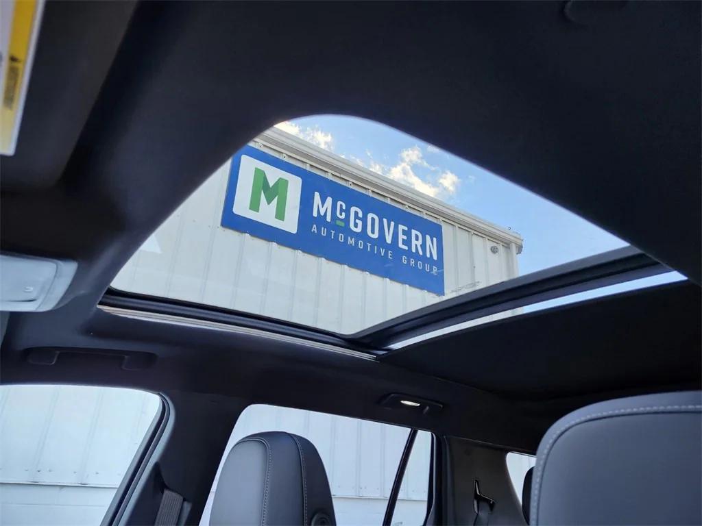 new 2026 Chevrolet Equinox car, priced at $34,030