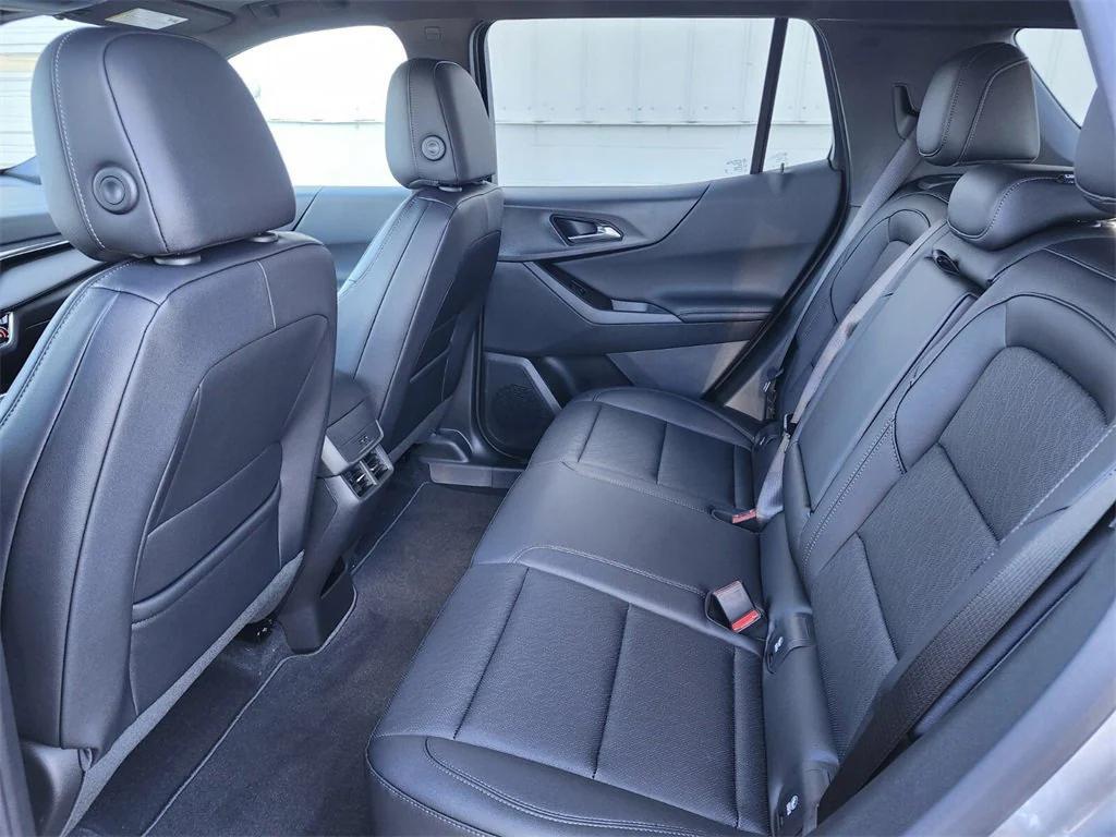 new 2026 Chevrolet Equinox car, priced at $34,030