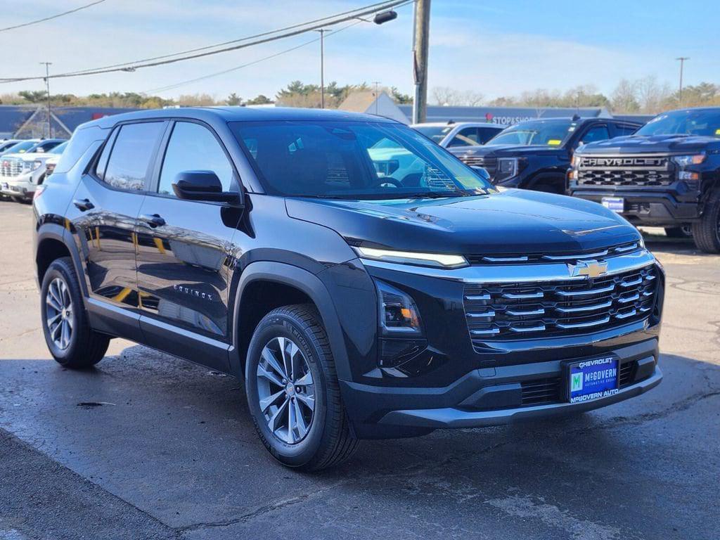 new 2026 Chevrolet Equinox car, priced at $30,704