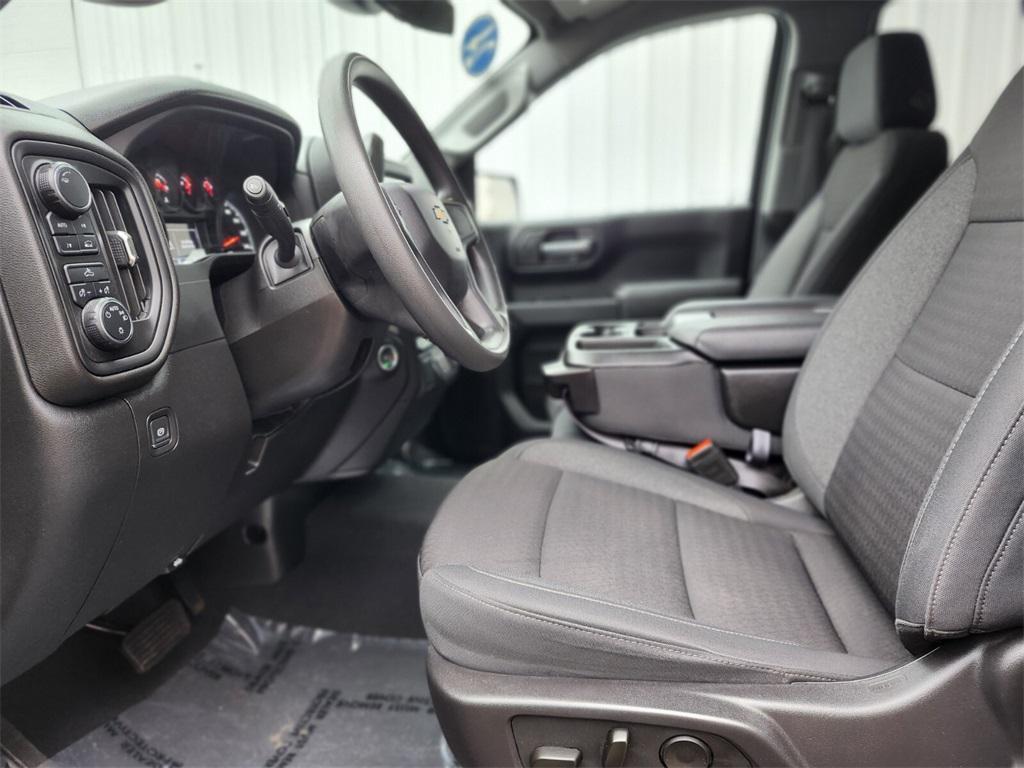 used 2024 Chevrolet Silverado 1500 car, priced at $34,988