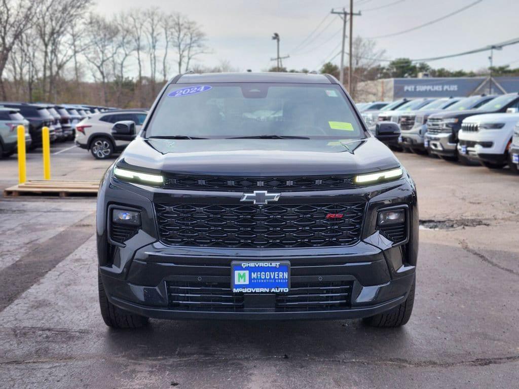 used 2024 Chevrolet Traverse car, priced at $48,183