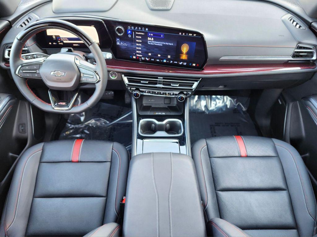 used 2024 Chevrolet Traverse car, priced at $49,688