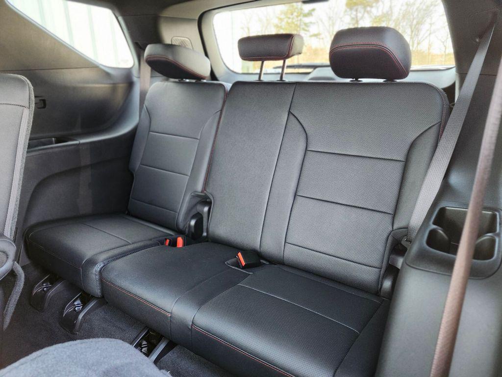 used 2024 Chevrolet Traverse car, priced at $49,688