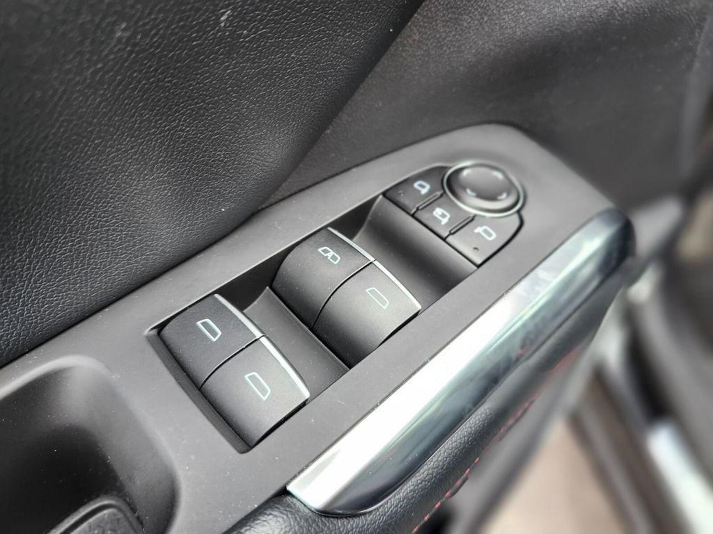 used 2024 Chevrolet Traverse car, priced at $48,183