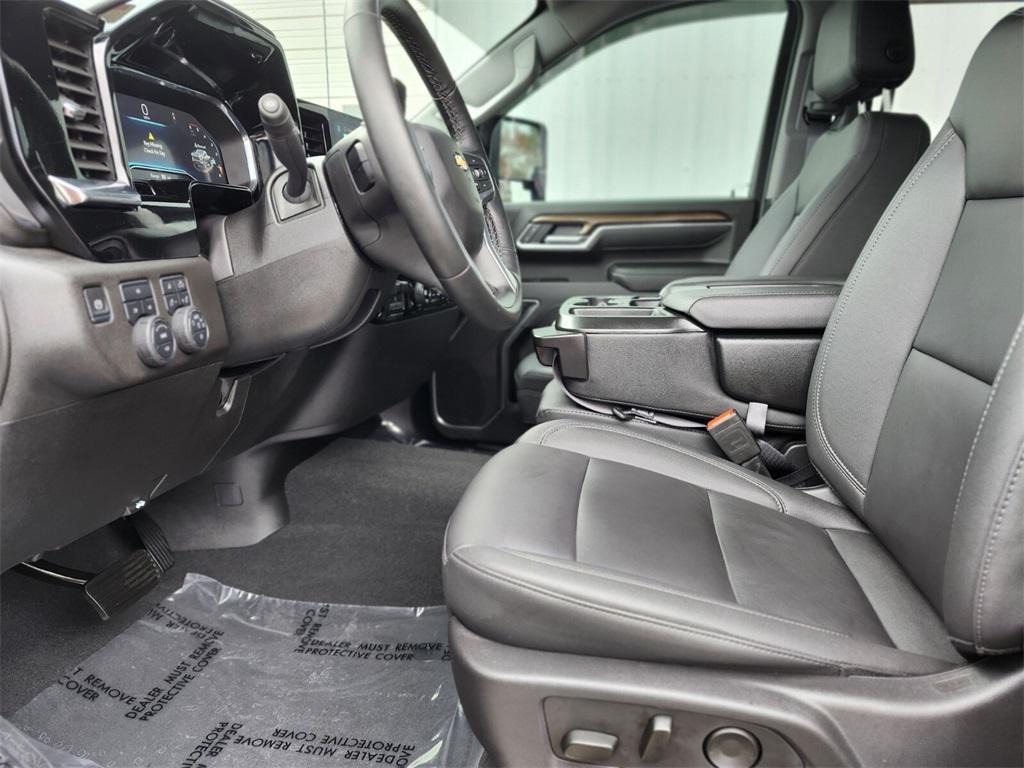 used 2025 Chevrolet Silverado 2500 car, priced at $66,788