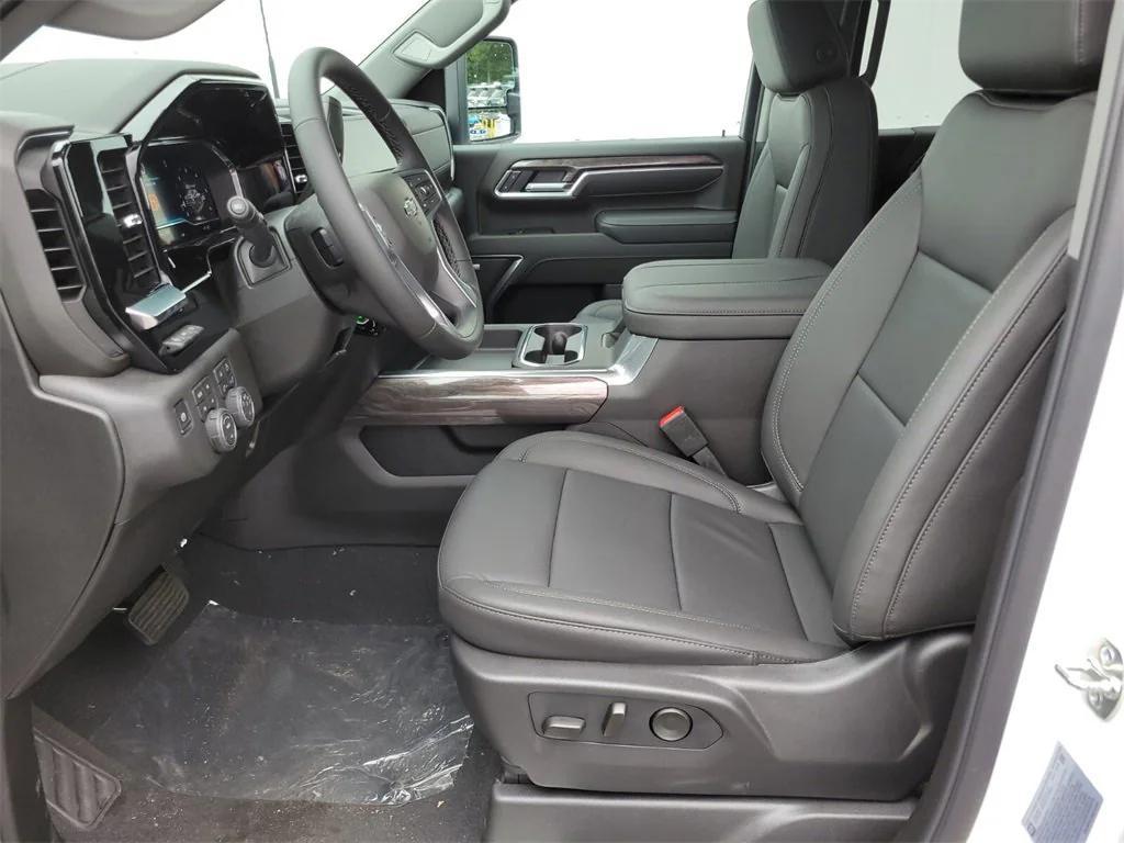 new 2025 Chevrolet Silverado 2500 car, priced at $77,495