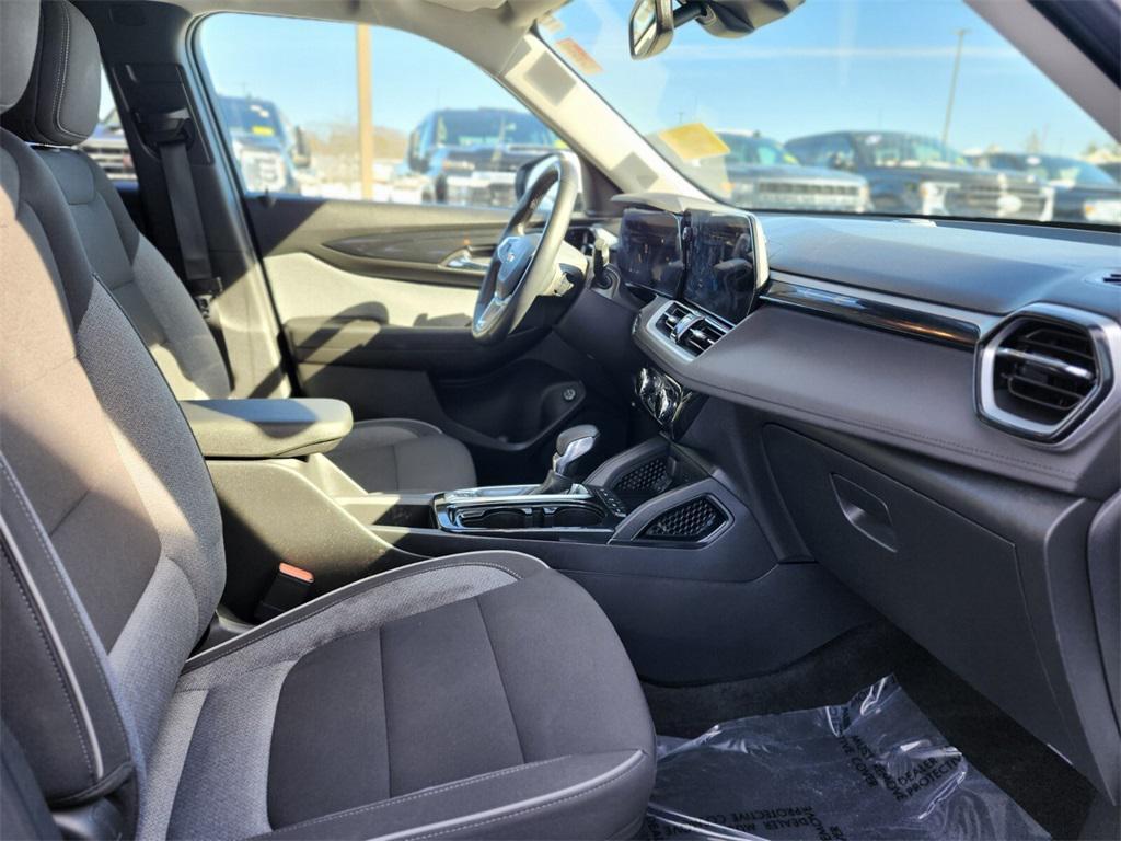 used 2024 Chevrolet TrailBlazer car, priced at $22,988