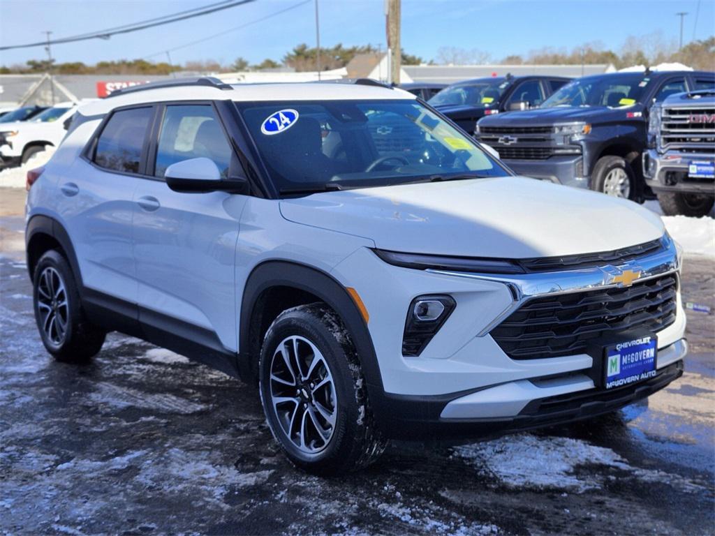 used 2024 Chevrolet TrailBlazer car, priced at $22,988