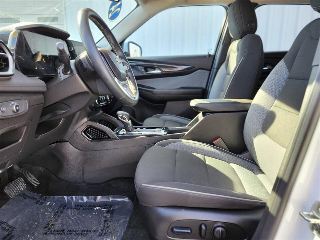 used 2024 Chevrolet TrailBlazer car, priced at $22,988