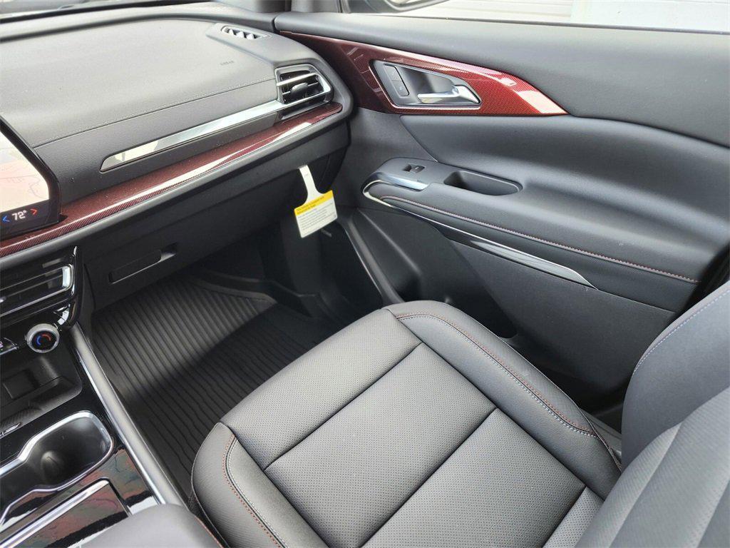 new 2026 Chevrolet Traverse car, priced at $56,380