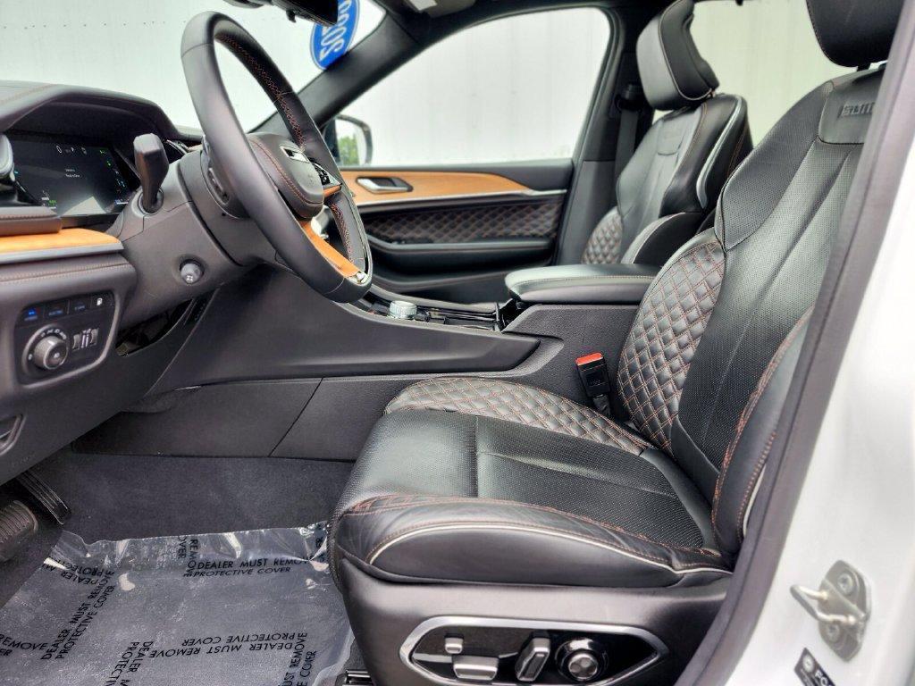 used 2022 Jeep Grand Cherokee 4xe car, priced at $31,583