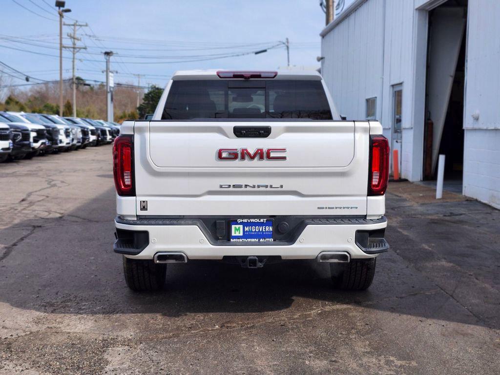 used 2022 GMC Sierra 1500 car, priced at $45,383