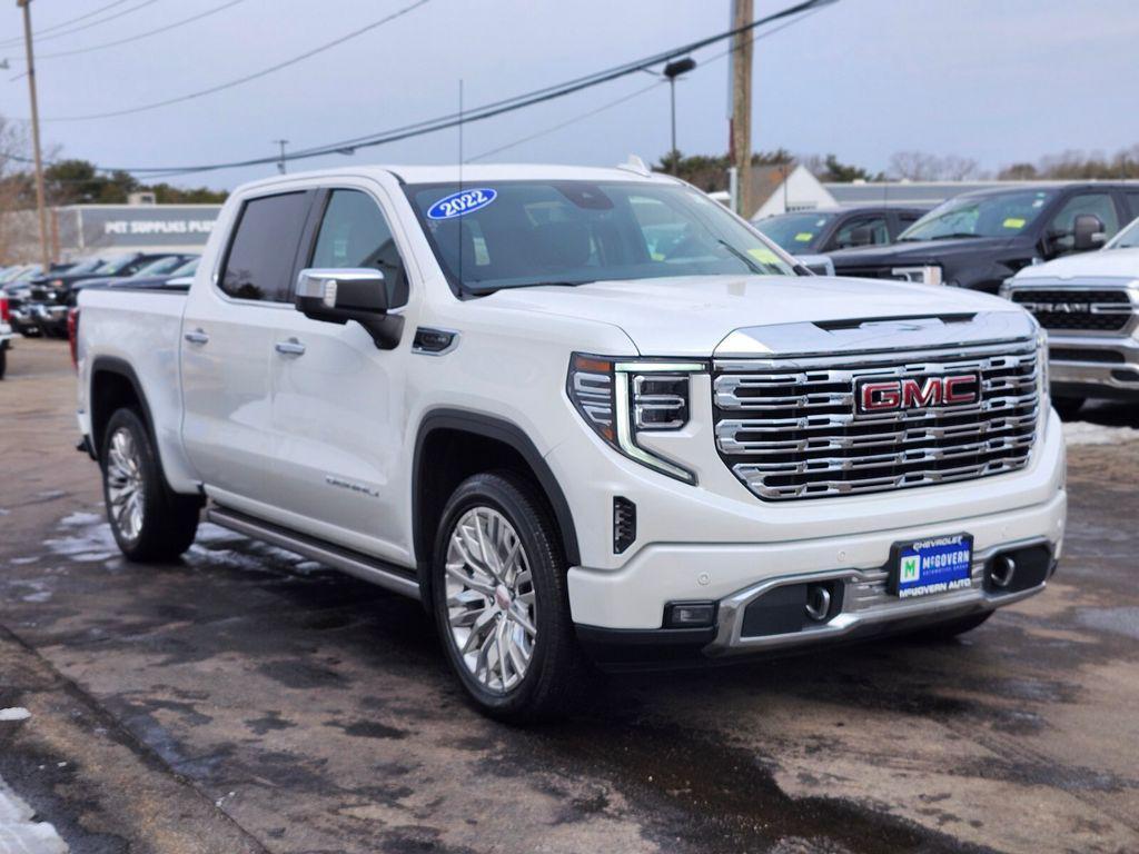 used 2022 GMC Sierra 1500 car, priced at $45,688