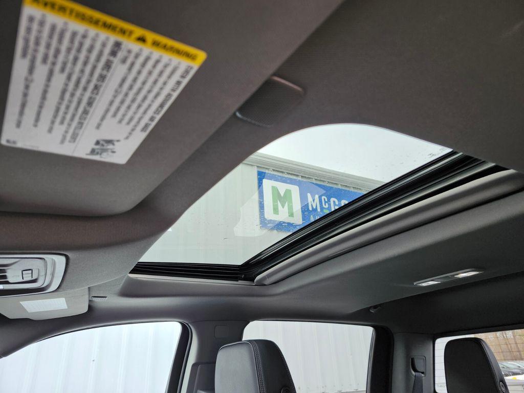 used 2022 GMC Sierra 1500 car, priced at $45,688