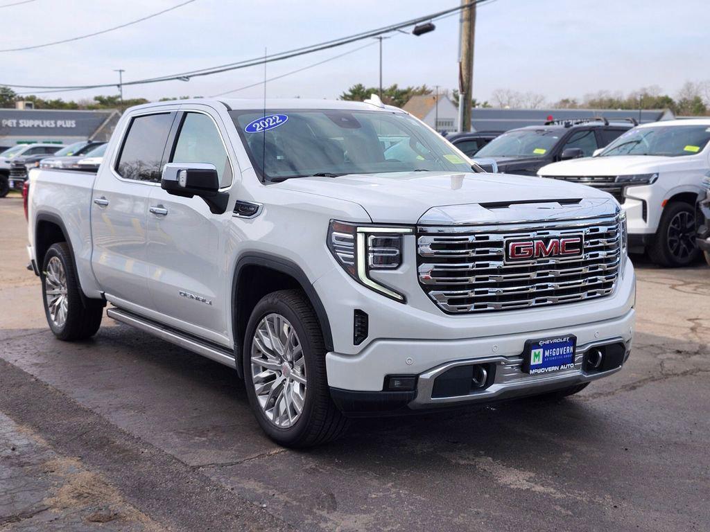 used 2022 GMC Sierra 1500 car, priced at $45,383