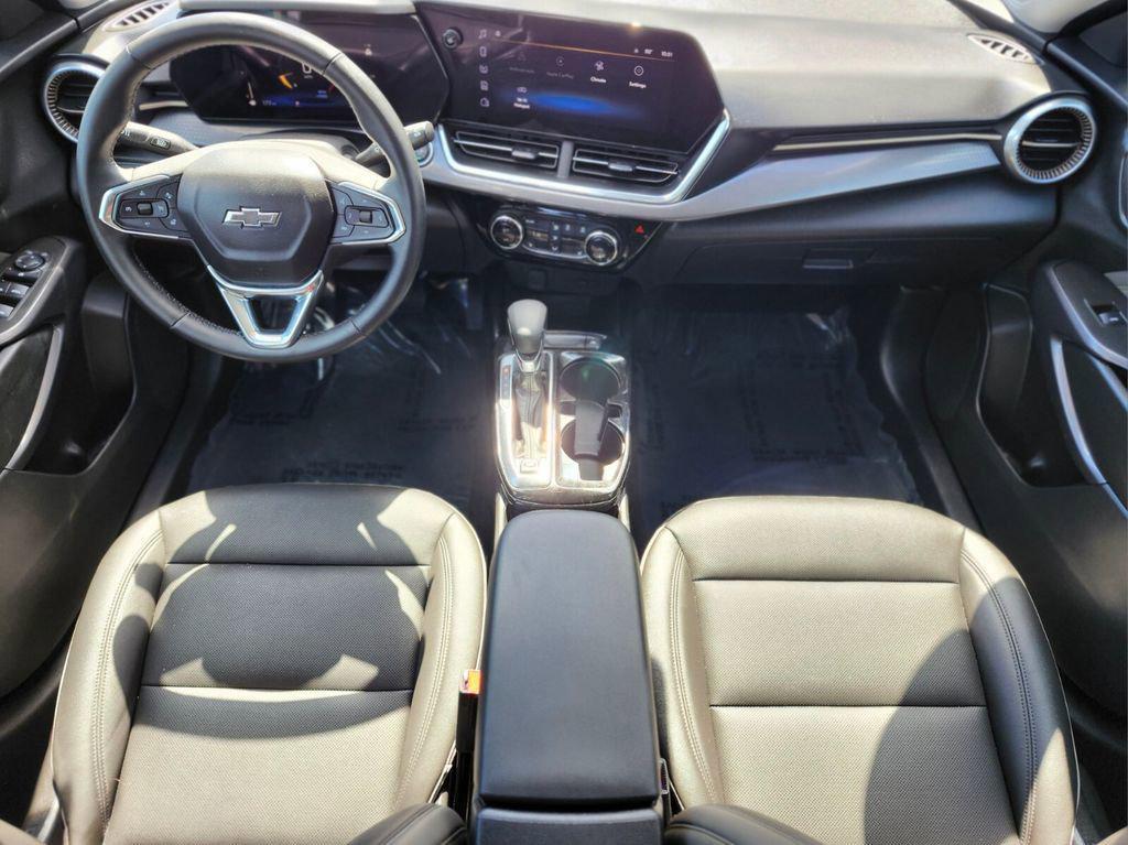 used 2024 Chevrolet Trax car, priced at $22,093