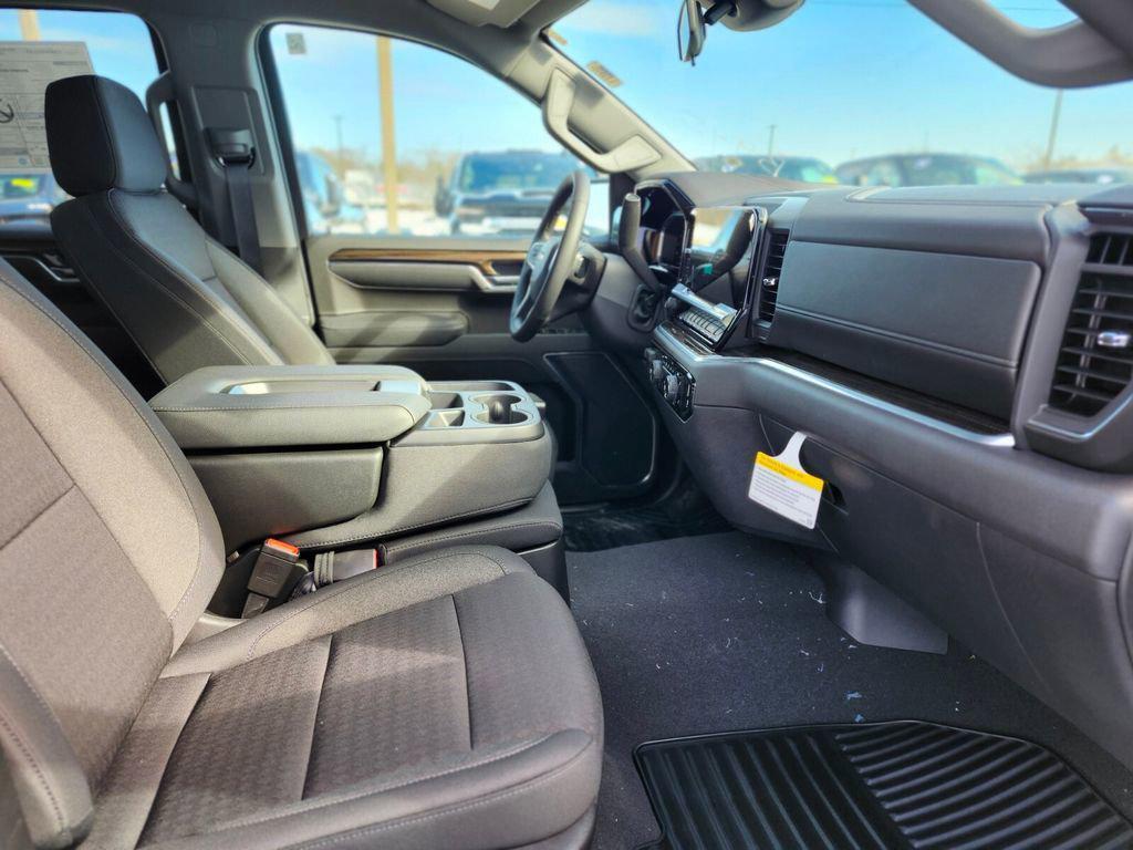 new 2026 Chevrolet Silverado 1500 car, priced at $44,140
