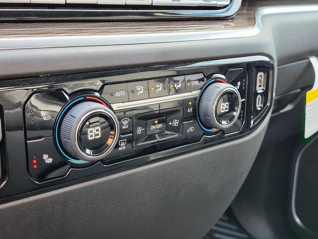 new 2026 Chevrolet Silverado 1500 car, priced at $44,140