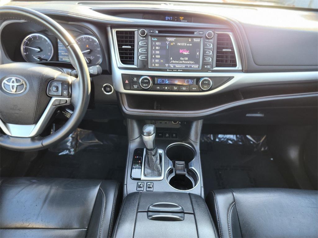 used 2019 Toyota Highlander car, priced at $24,388