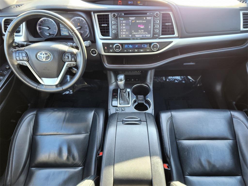 used 2019 Toyota Highlander car, priced at $24,388