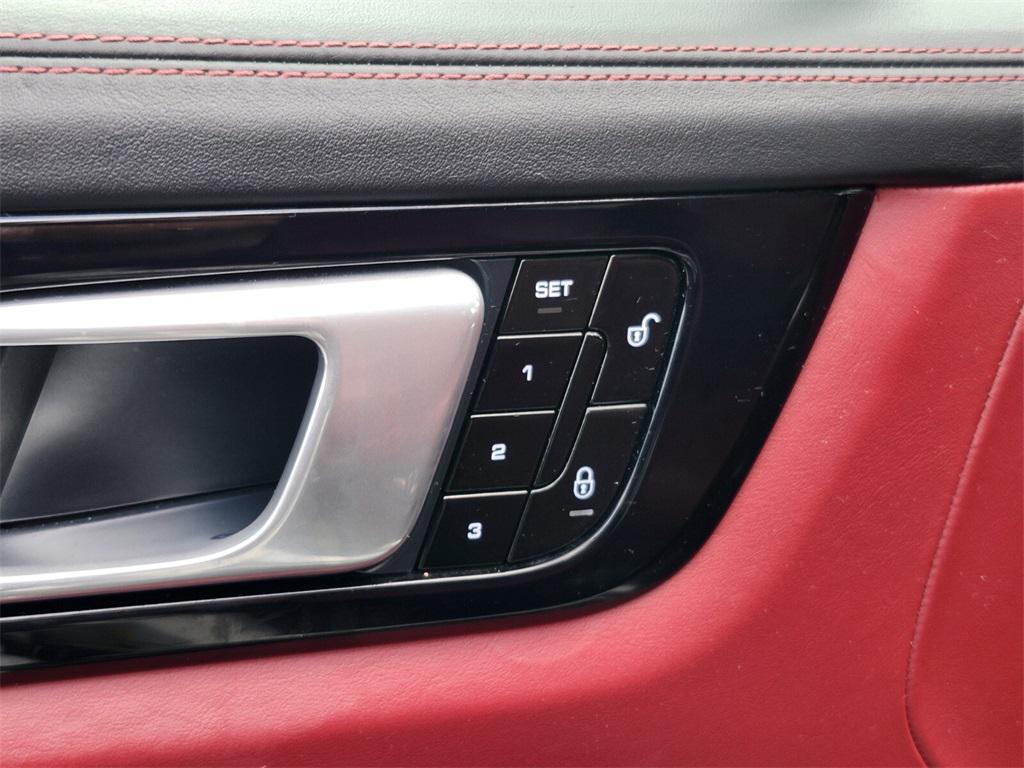 used 2019 Porsche Cayenne car, priced at $44,988