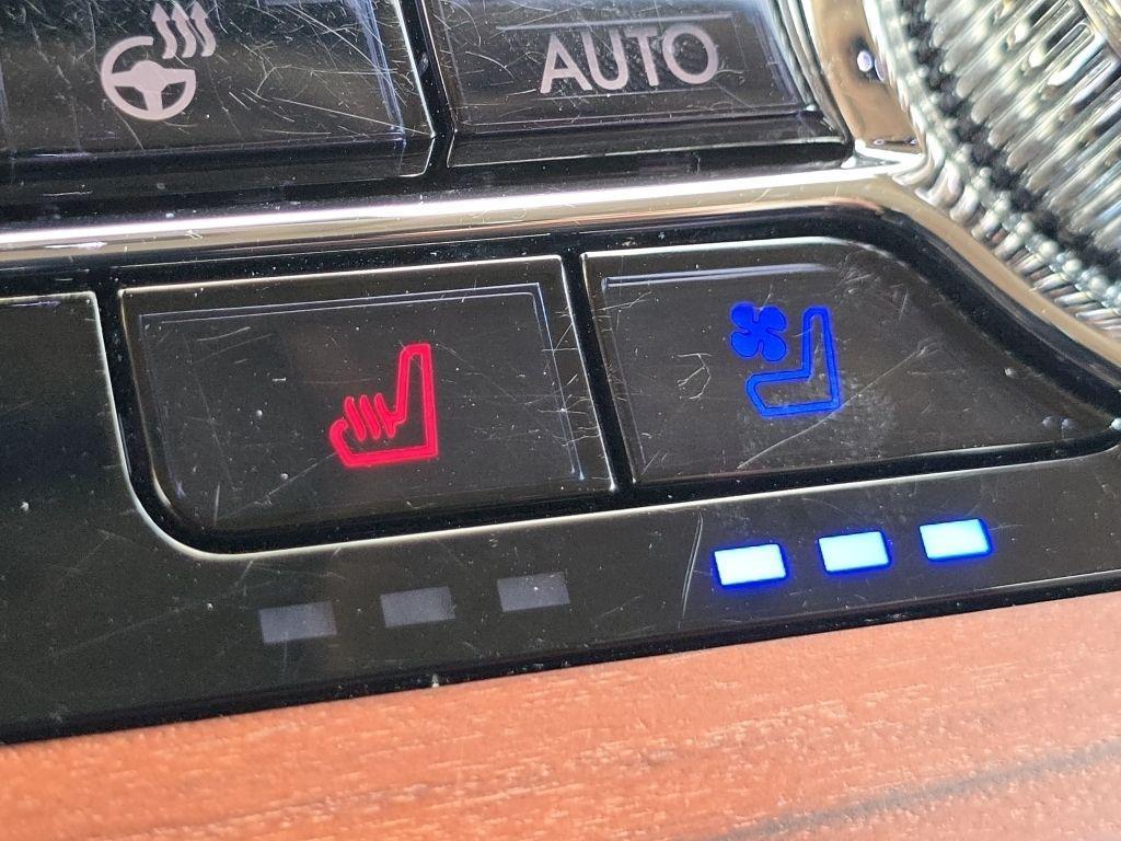 used 2022 Lincoln Aviator car, priced at $38,529