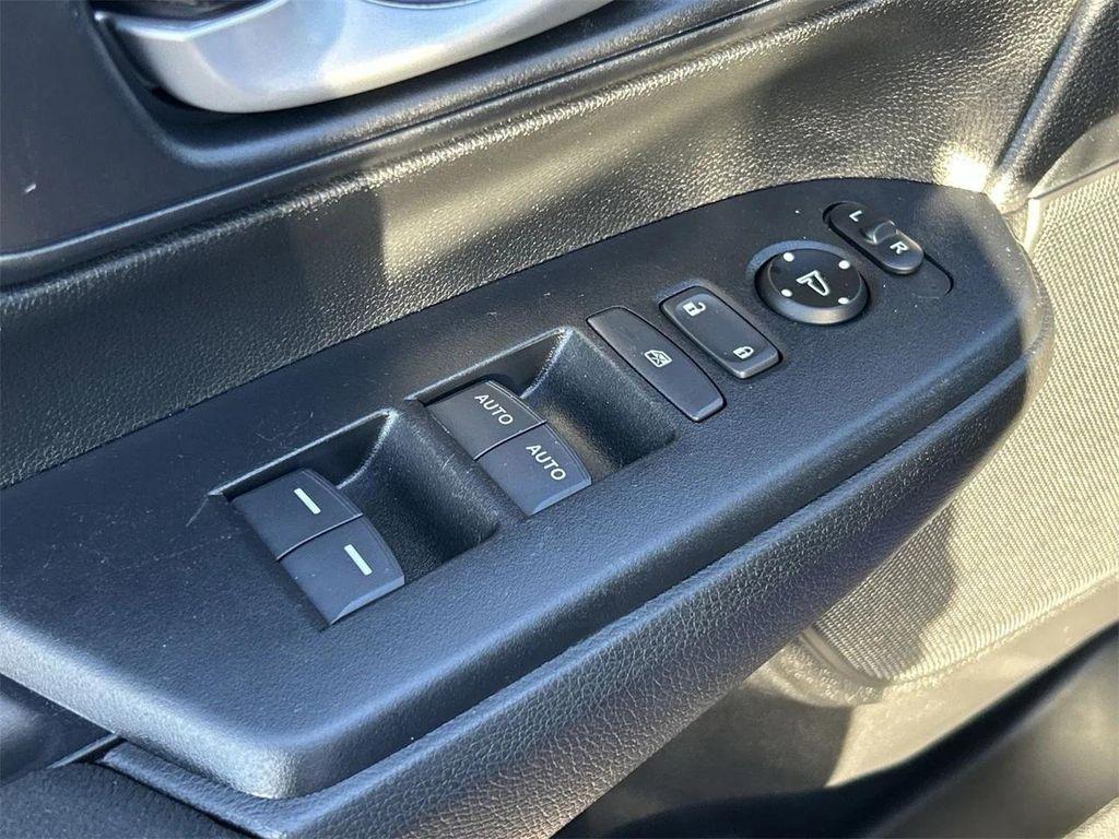 used 2021 Honda CR-V car, priced at $25,338