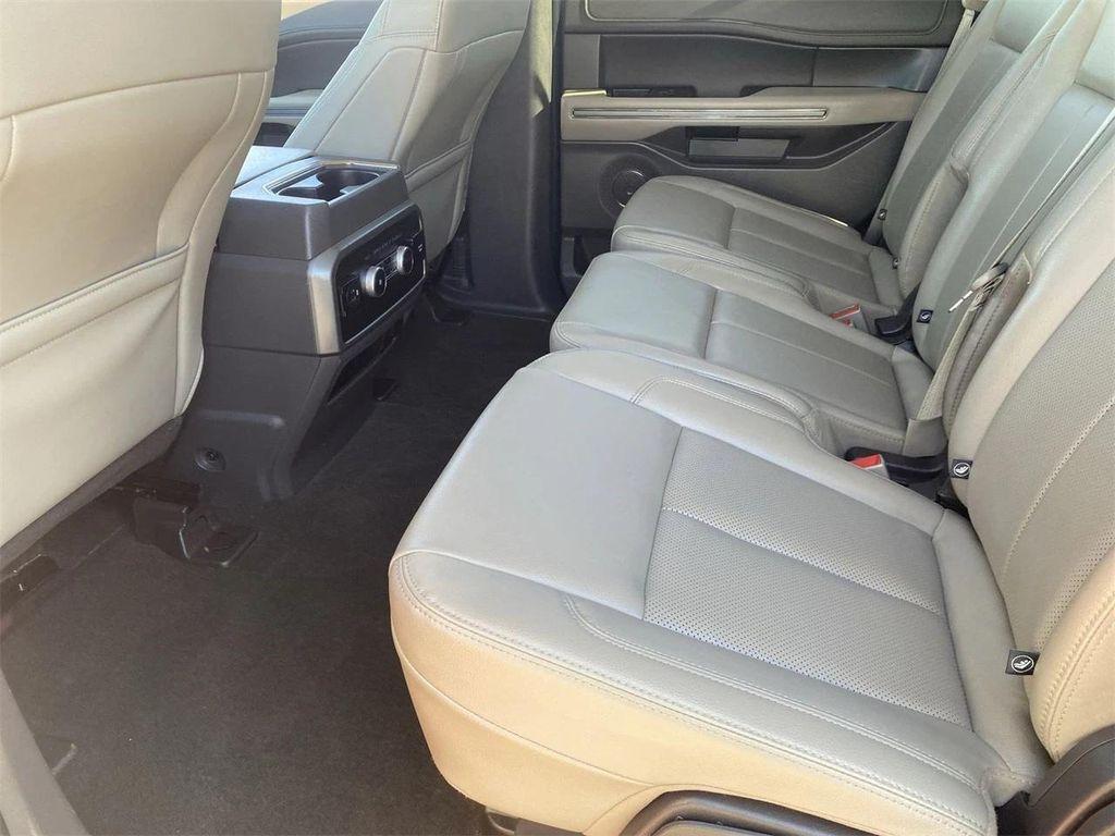 used 2021 Ford Expedition car, priced at $29,924