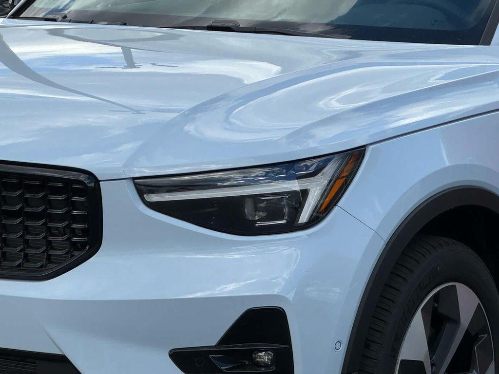 new 2026 Volvo XC40 car, priced at $50,150
