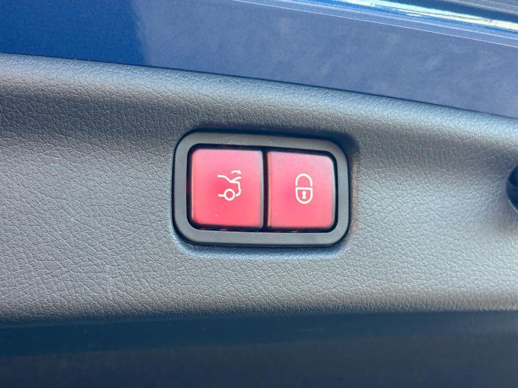 used 2022 Mercedes-Benz C-Class car, priced at $27,998