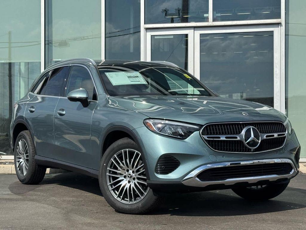 new 2026 Mercedes-Benz GLC 300 car, priced at $55,185
