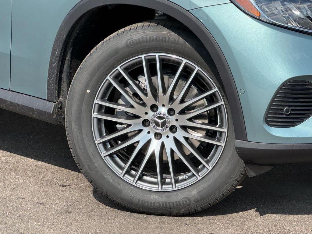 new 2026 Mercedes-Benz GLC 300 car, priced at $55,185