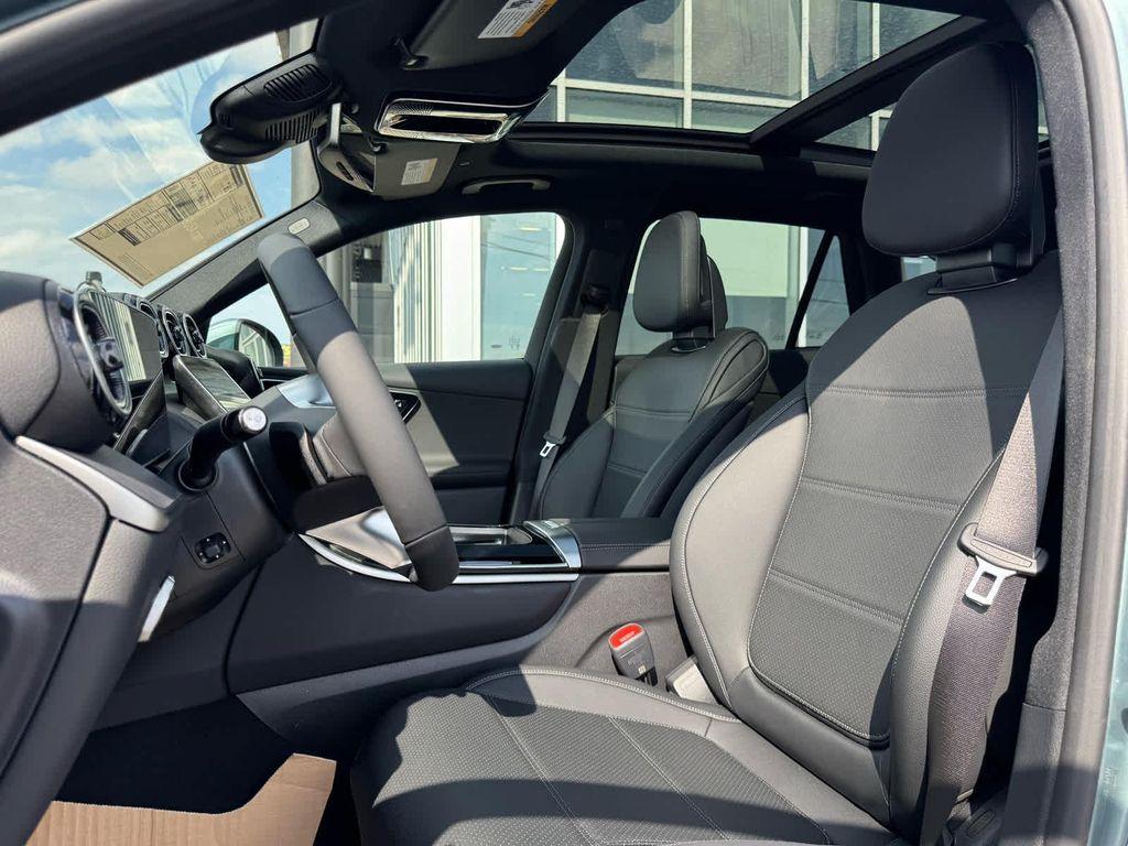 new 2026 Mercedes-Benz GLC 300 car, priced at $55,185