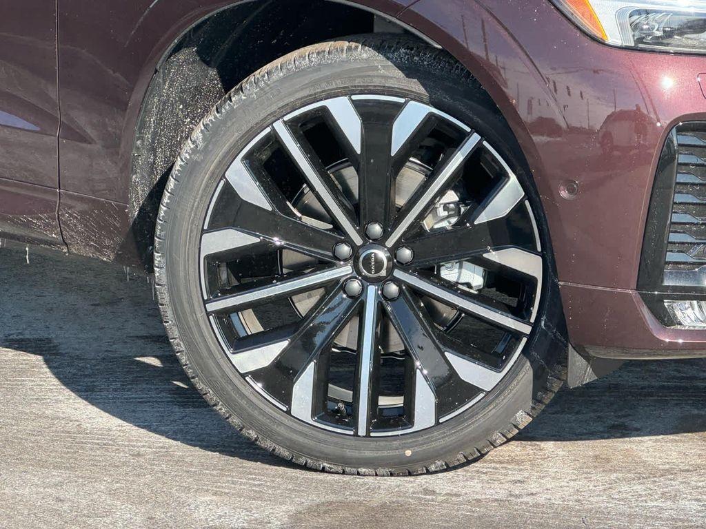 new 2026 Volvo XC60 car, priced at $63,965