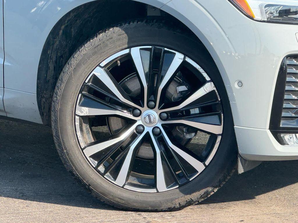 used 2025 Volvo XC60 car, priced at $35,500