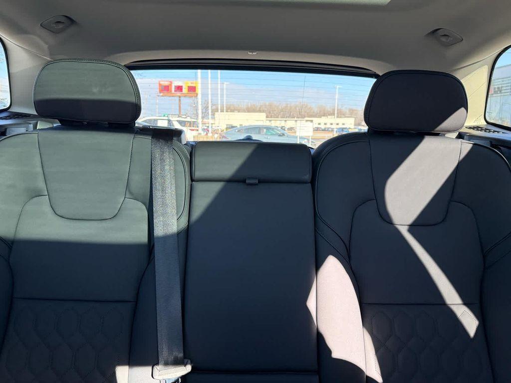 new 2026 Volvo XC60 car, priced at $58,105