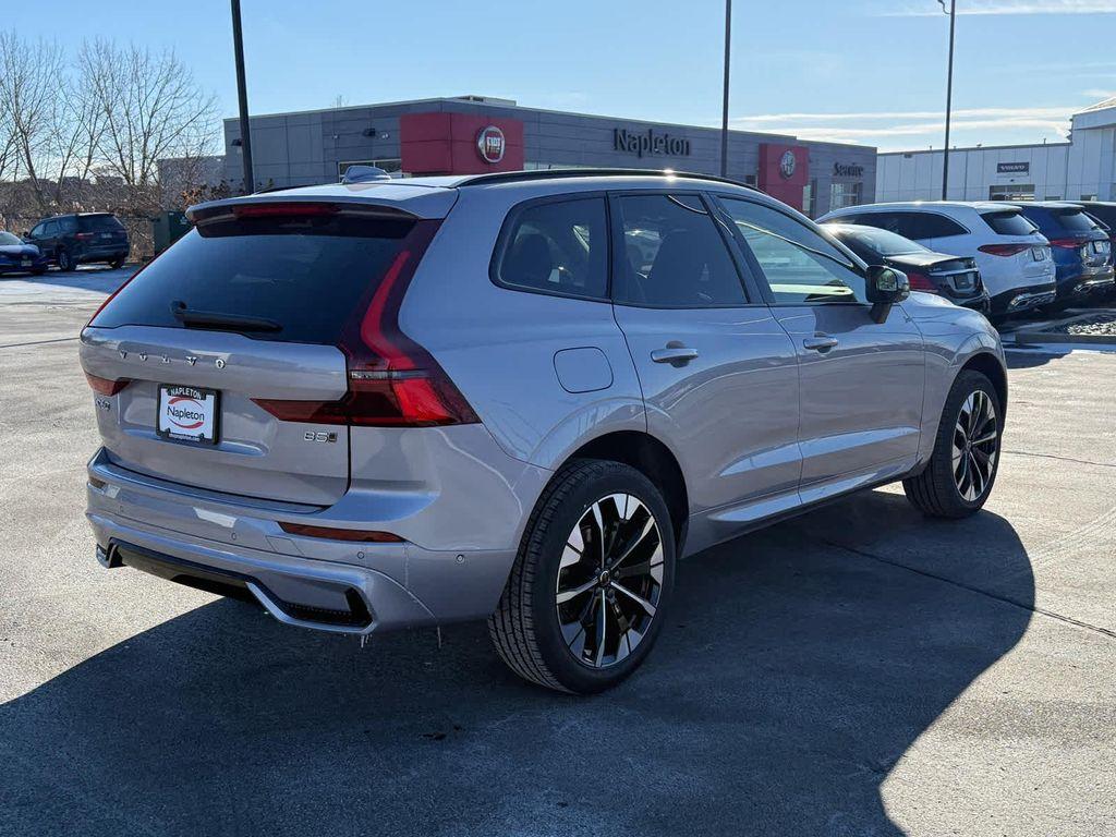 new 2026 Volvo XC60 car, priced at $58,105