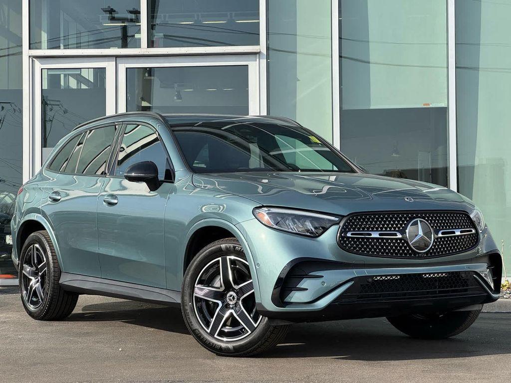 new 2026 Mercedes-Benz GLC 300 car, priced at $61,380