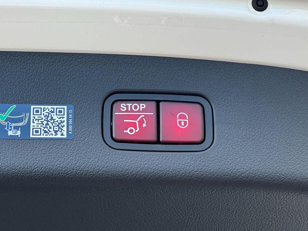 new 2026 Mercedes-Benz GLC 300 car, priced at $57,385