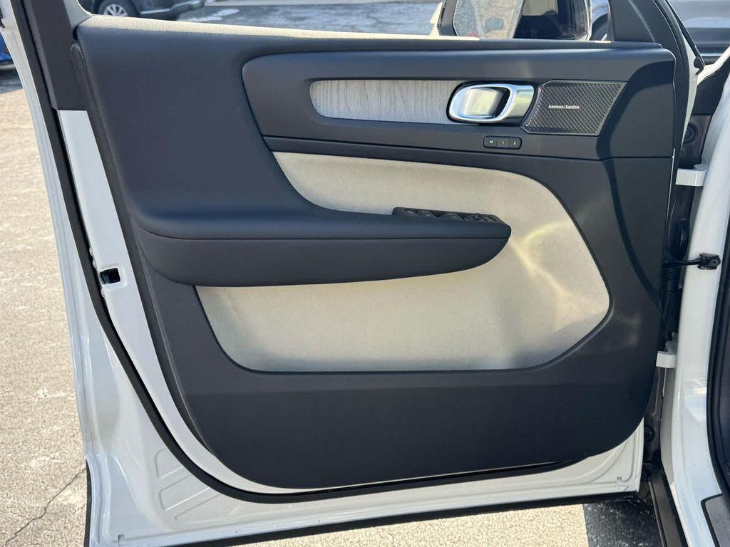 new 2026 Volvo XC40 car, priced at $53,975