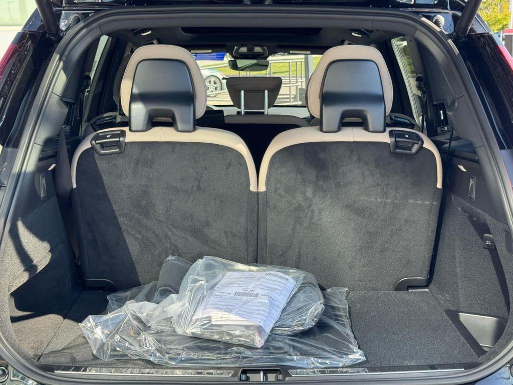 new 2026 Volvo XC90 car, priced at $67,445