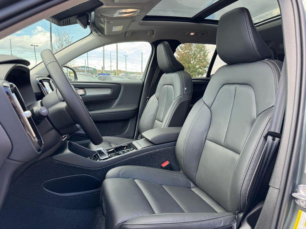 new 2026 Volvo XC40 car, priced at $57,920