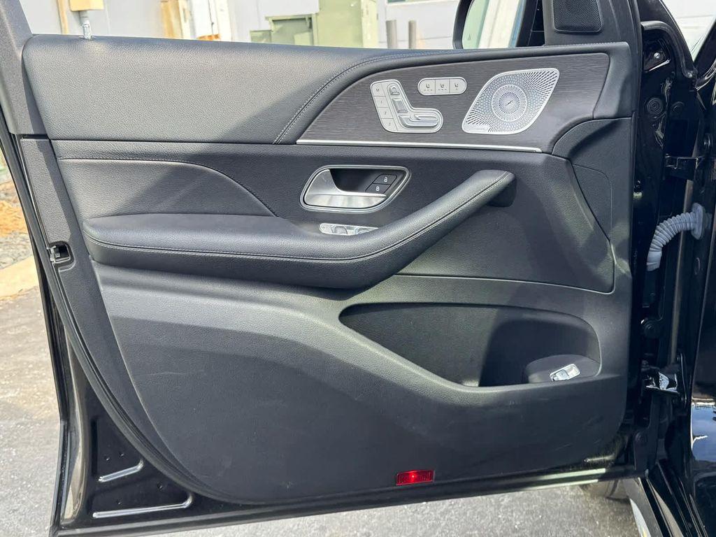 used 2020 Mercedes-Benz GLE 580 car, priced at $45,998